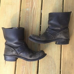 Beloved Frye Engineer boots women’s 8
